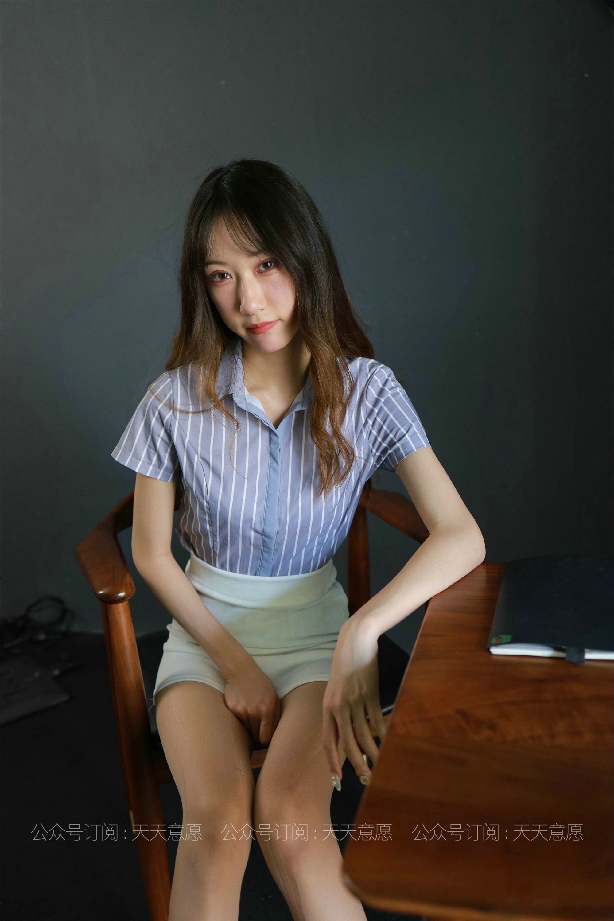 IESS异思趣向  2021.06.11 丝享家829：怡怡《长腿实习生》